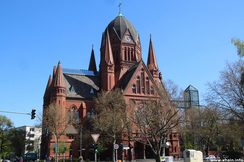 Heilig-Kreuz-Kirche