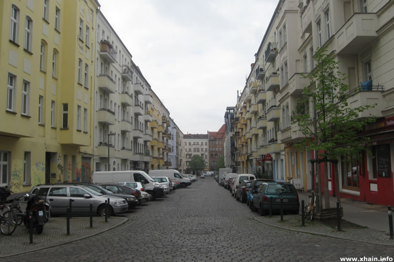 Gabelsbergerstraße Ecke Rigaer Straße (2012) Gabelsbergerstraße Ecke Rigaer Straße (2012)