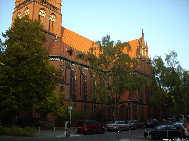 Samariterkirche - Kirchenschiff